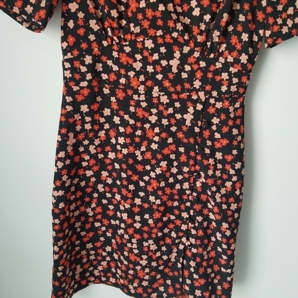 ASOS Floral Short Sleeve Midi Dress Black/ Red Size 4 - Picture 11 of 11